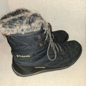 Columbia Women's Minx Shorty III Boot  Size 9
